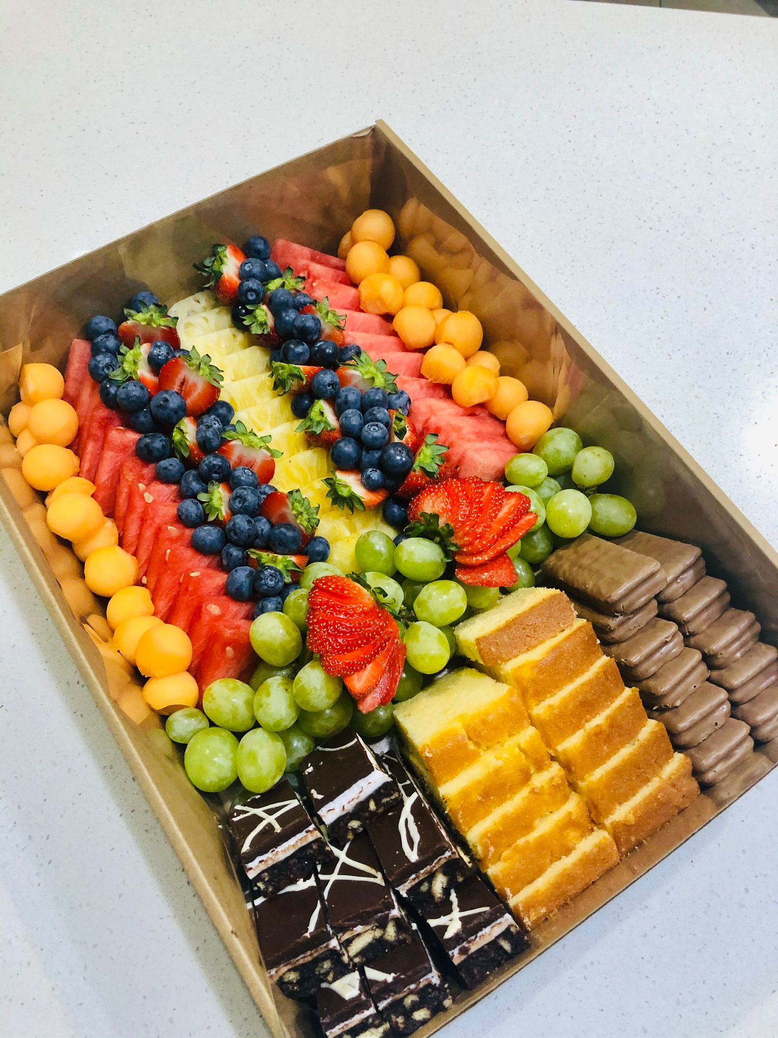 Large Fruit and Sweet Box