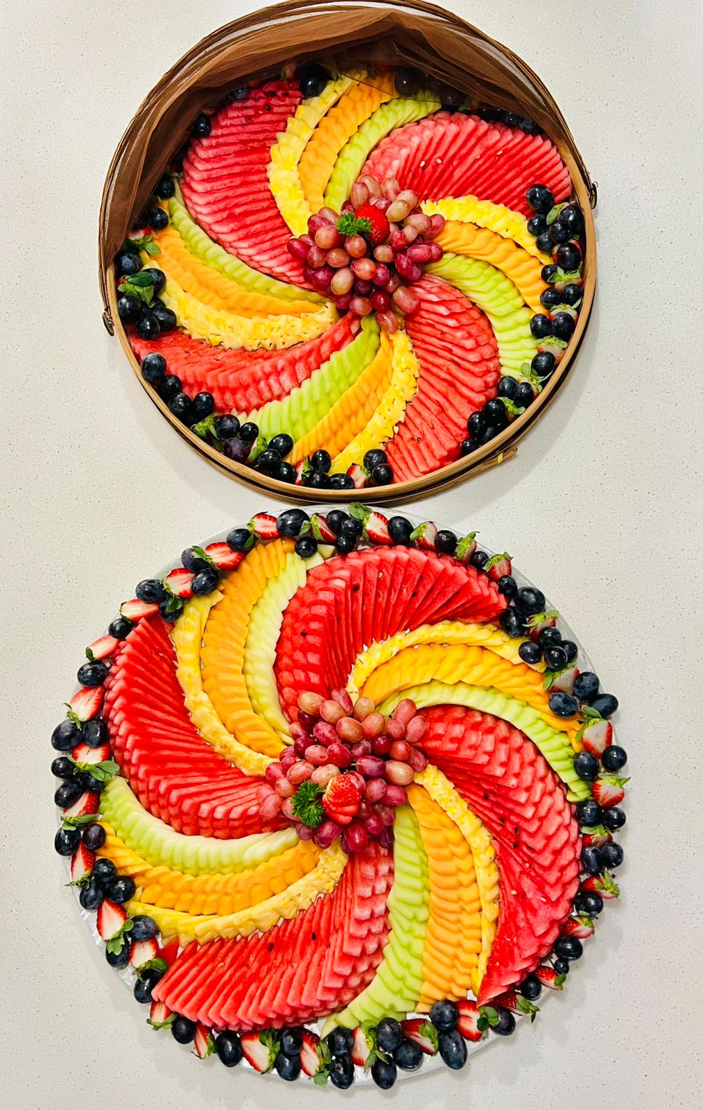 Gigantic round fruit platter