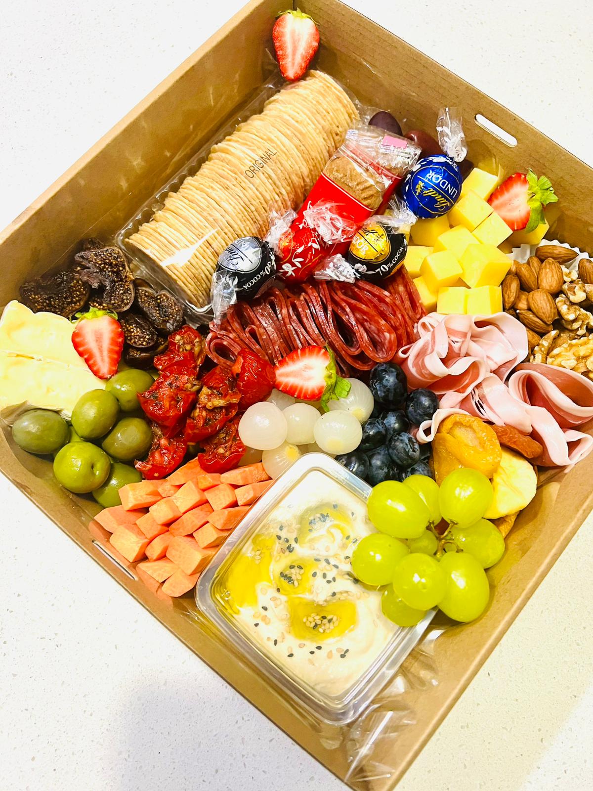 Small Grazing Box with cheeses, cured meats and dips