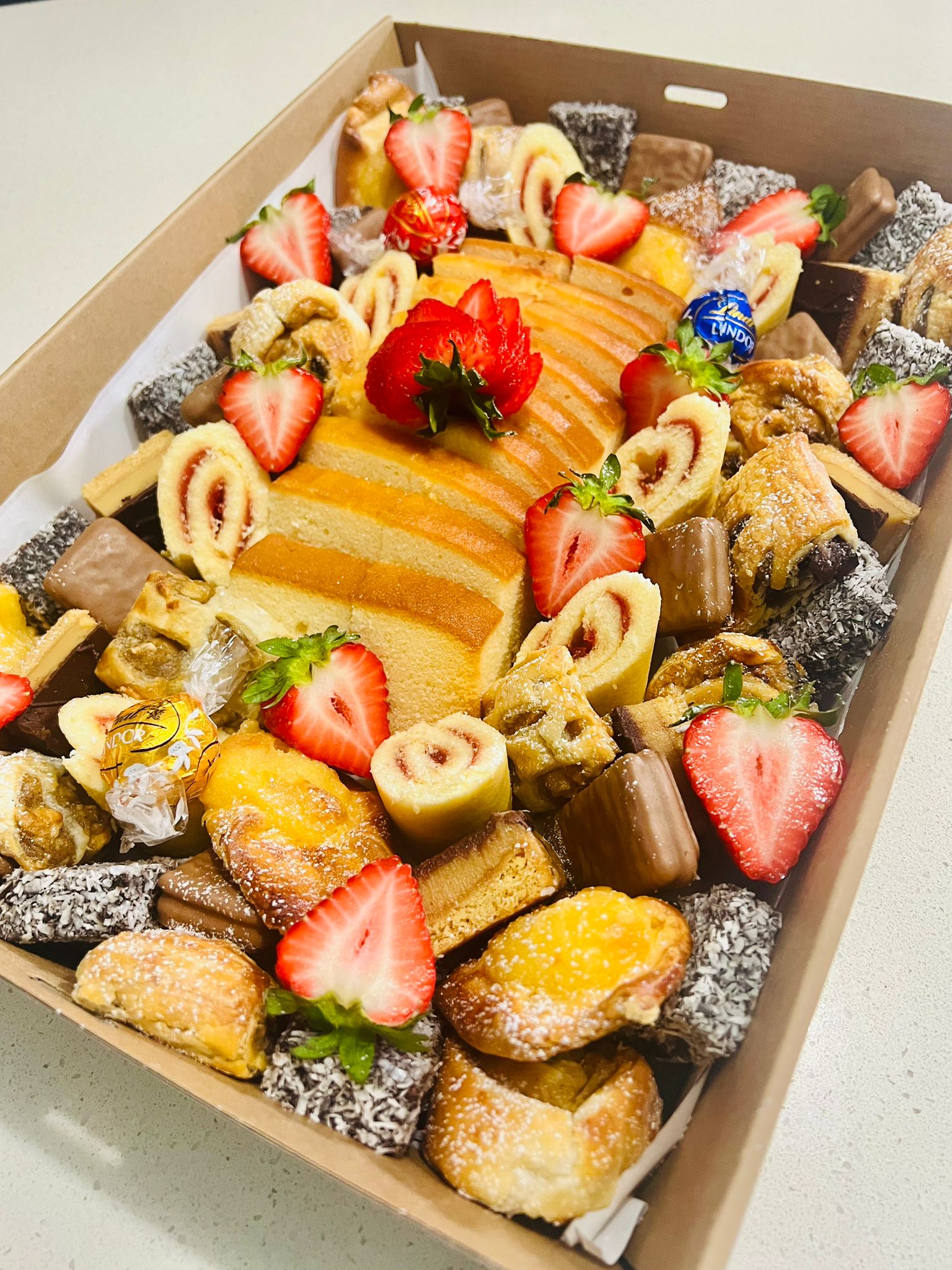 Large Sweet Box
