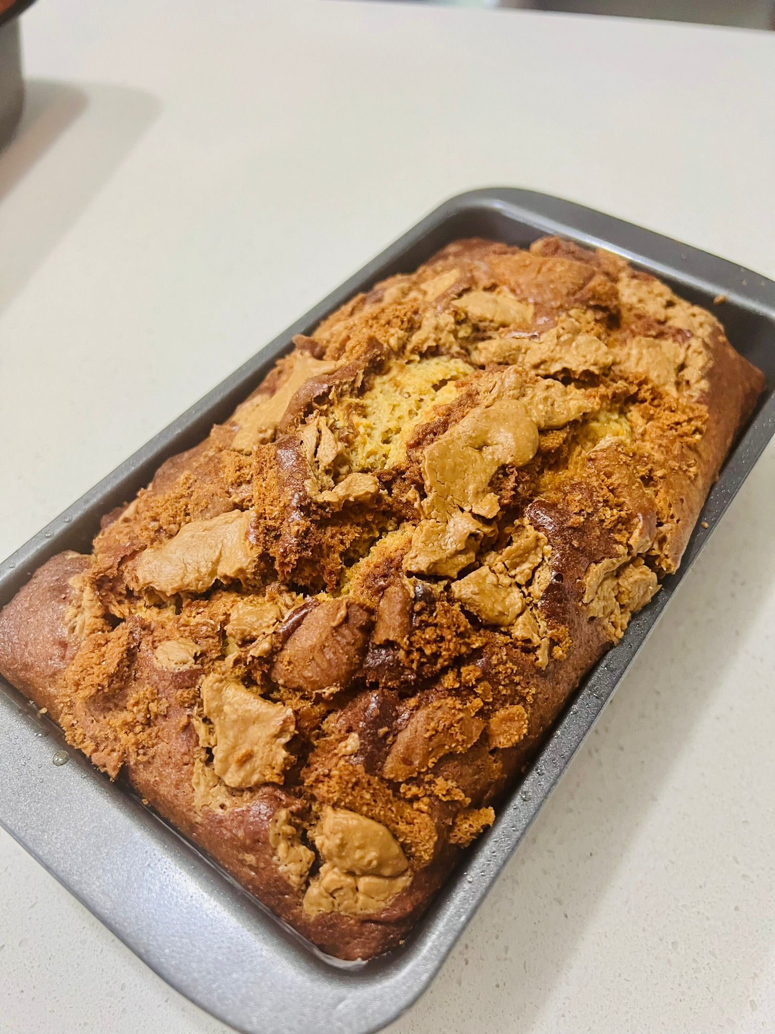 Biscoff banana bread loaf — caramel Biscoff topping